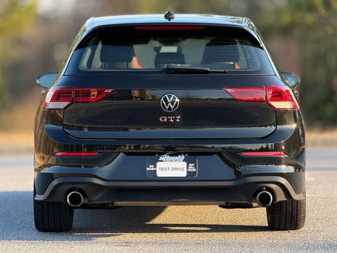 Used 2024 Volkswagen GTI SE w/ SE Leather Seats Package image 5