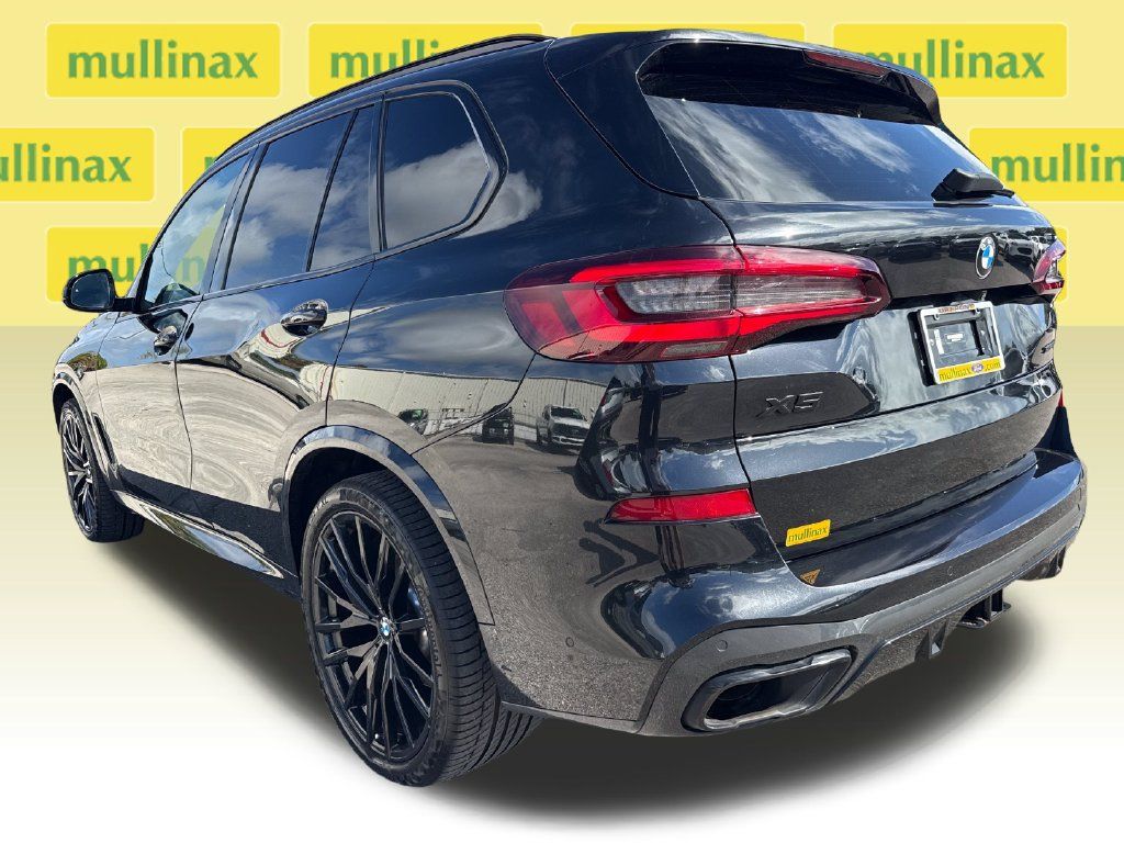 Used 2022 BMW X5 sDrive40i w/ M Sport Package RWD image 10