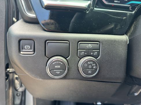 Used 2026 Chevrolet Silverado 1500 RST w/ RST Select Package RWD image 22