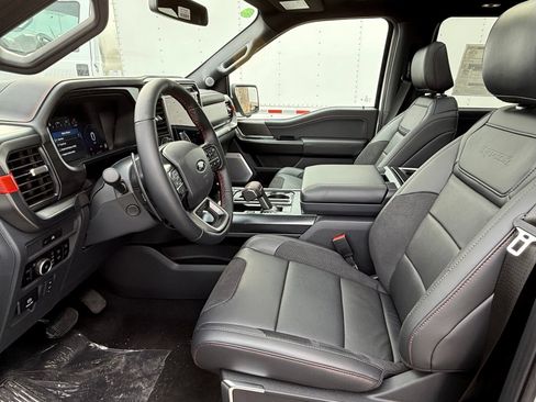 Used 2025 Ford F150 Raptor AWD/4WD image 13