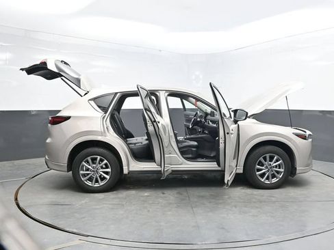 Used 2024 MAZDA CX-5 AWD 2.5 S w/ Select Package image 45
