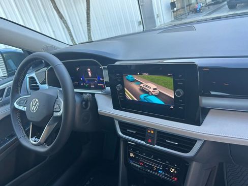 New 2026 Volkswagen Taos SE image 35
