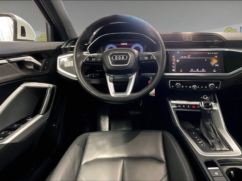 Used 2025 Audi Q3 2.0T Premium AWD/4WD image 17