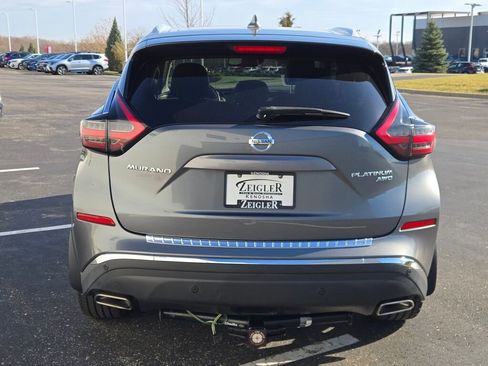 Used 2019 Nissan Murano Platinum image 12