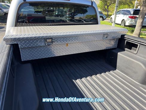 Used 2007 Toyota Tacoma 2WD Regular Cab w/ Enhancement Pkg image 12