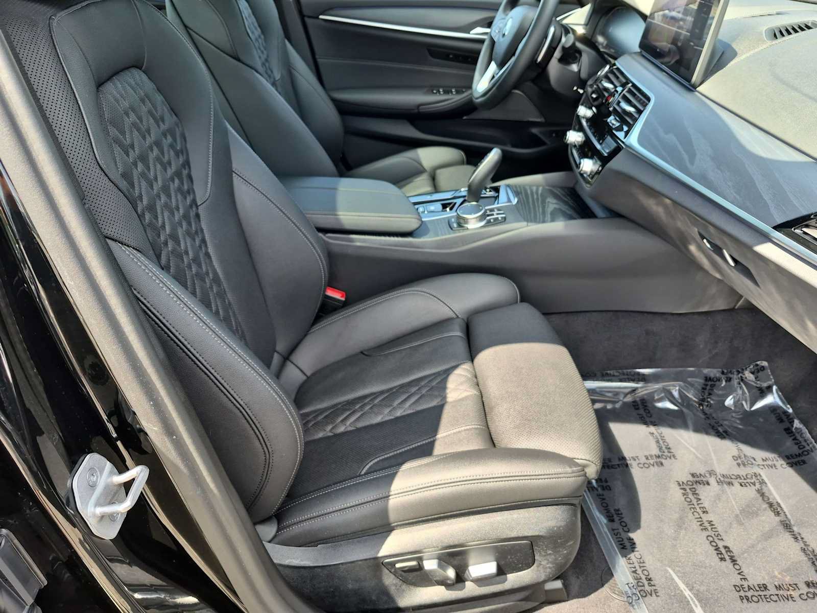 Used 2023 BMW 540i xDrive w/ Premium Package AWD/4WD image 24