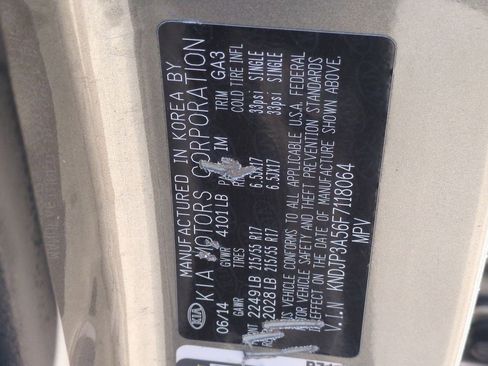 Used 2015 Kia Soul + image 27