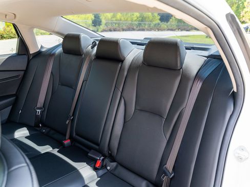 Used 2024 Honda Accord Touring image 18
