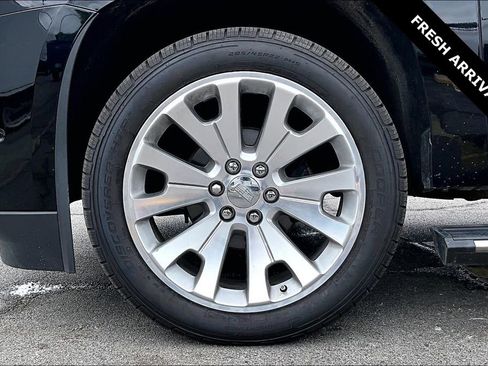 Used 2020 Cadillac Escalade Premium Luxury AWD/4WD image 34