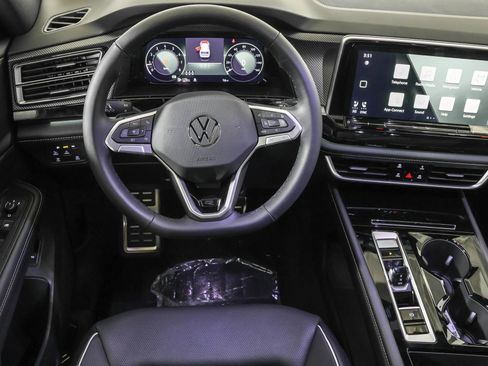 New 2026 Volkswagen Atlas Cross Sport SEL Premium R-Line image 37