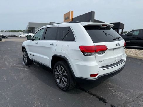 Used 2018 Jeep Grand Cherokee Limited w/ Luxury Group II AWD/4WD image 5