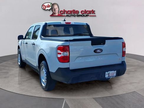 Used 2025 Ford Maverick XL FWD image 3