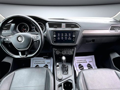 Used 2019 Volkswagen Tiguan SE image 7
