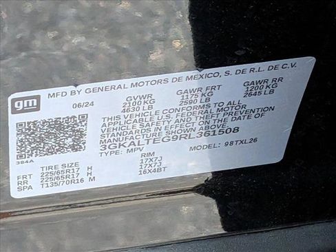 Used 2024 GMC Terrain SLE AWD/4WD image 17