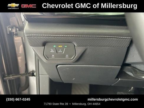 Used 2025 Volkswagen Atlas SE AWD/4WD image 22