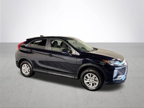 Used 2019 Mitsubishi Eclipse Cross ES image 4