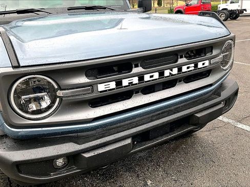 Used 2024 Ford Bronco Big Bend image 5