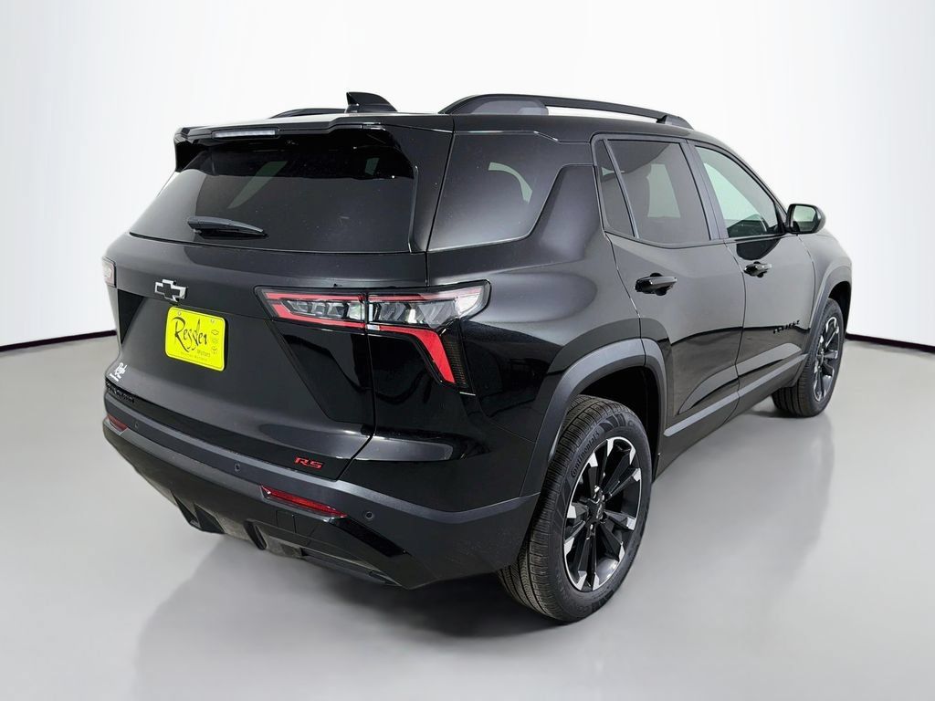 New 2027 Chevrolet Equinox RS w/ LPO, Floor Liner Package AWD/4WD image 5