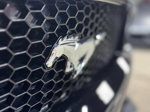 Used 2022 Ford Mustang GT image 32