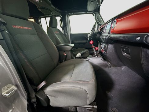 Used 2018 Jeep Wrangler Unlimited Rubicon image 27