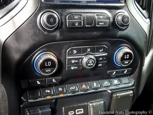 Used 2021 Chevrolet Silverado 1500 RST w/ Convenience Package II image 17