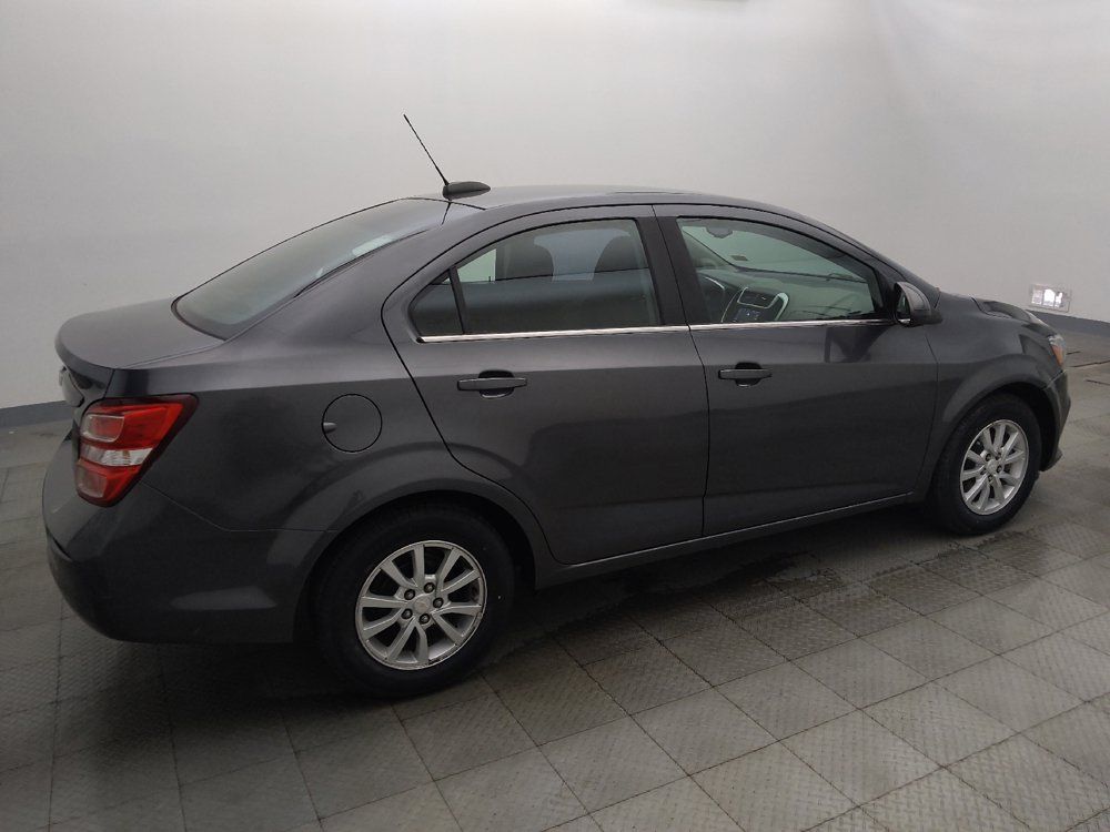 Used 2019 Chevrolet Sonic LT FWD image 10