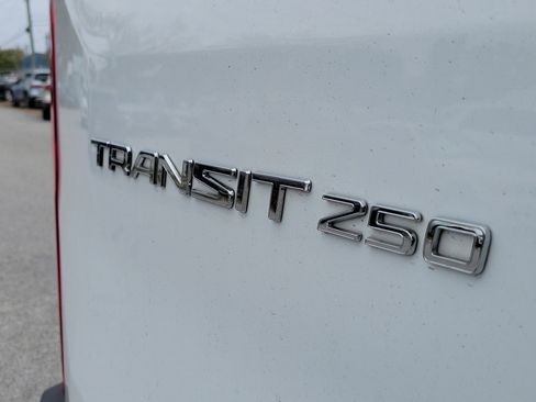 Used 2020 Ford Transit 250 148 High Roof image 6