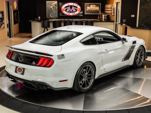 Used 2021 Ford Mustang GT Premium w/ GT Performance Package RWD image 13