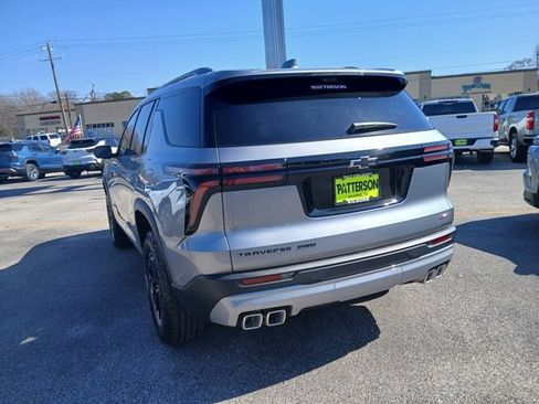 New 2026 Chevrolet Traverse Z71 w/ Enhanced Driving Package image 5