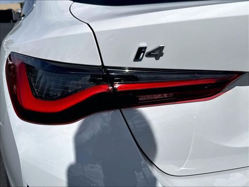 Used 2025 BMW i4 eDrive40 RWD image 23