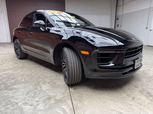 Used 2022 Porsche Macan S AWD/4WD image 8