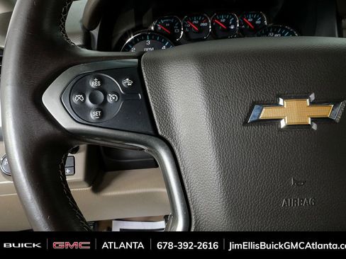 Used 2018 Chevrolet Suburban LT w/ Max Trailering Package image 11