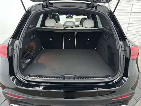 Used 2026 Mercedes-Benz GLC 300 GLC 300 image 25