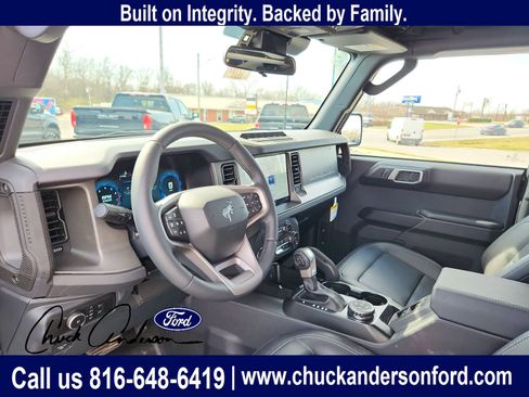 New 2026 Ford Bronco Badlands AWD/4WD image 11
