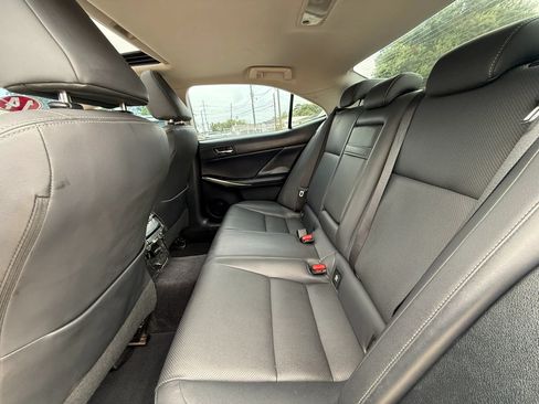 Used 2014 Lexus IS 250 w/ Navigation Package RWD image 13