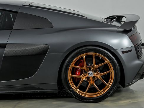 Used 2020 Audi R8 V10 performance AWD/4WD image 9