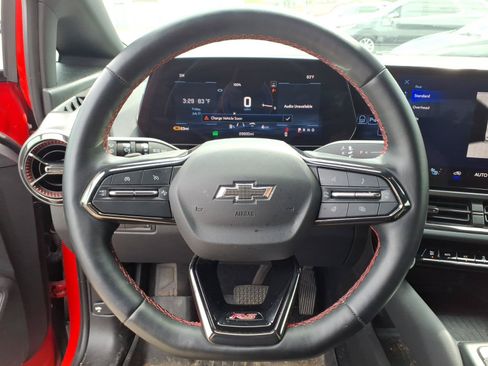 Used 2024 Chevrolet Equinox EV RS w/ LPO, Active Package FWD image 18