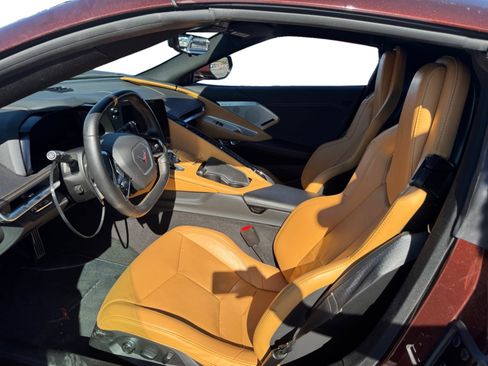 Used 2022 Chevrolet Corvette Stingray Preferred Cpe w/ Battery Protection Package RWD image 13