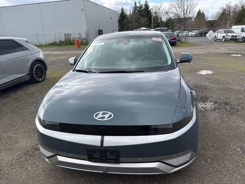 Used 2024 Hyundai Ioniq 5 Limited image 26