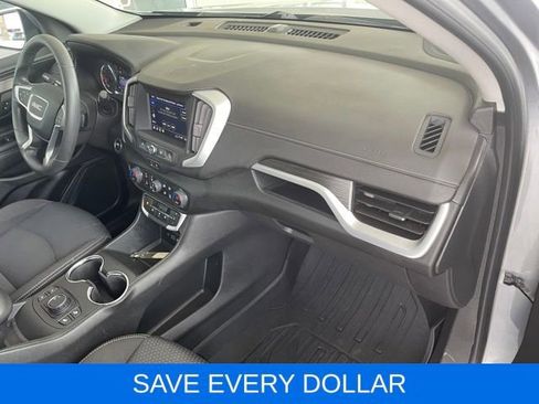 Used 2023 GMC Terrain SLE w/ Driver Convenience Package FWD image 18