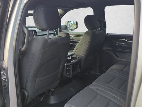 Used 2019 RAM 1500 Big Horn AWD/4WD image 18