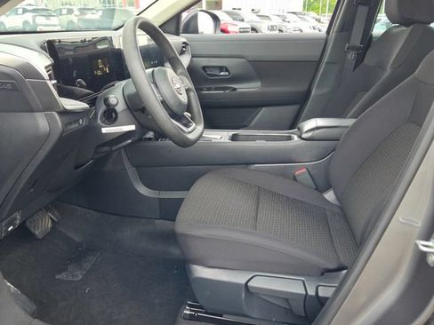 Used 2026 Nissan Kicks S FWD image 5
