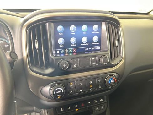 Used 2022 Chevrolet Colorado Z71 w/ Trail Boss Package image 18