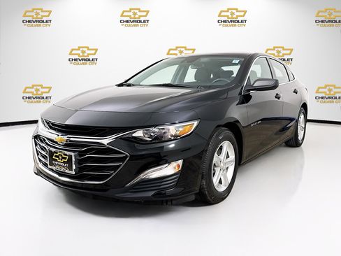 Used 2023 Chevrolet Malibu LS FWD image 3