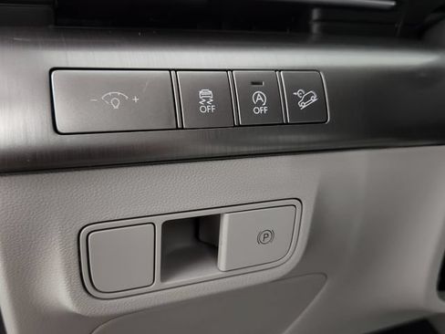 Certified 2025 Hyundai Kona SE AWD/4WD image 22
