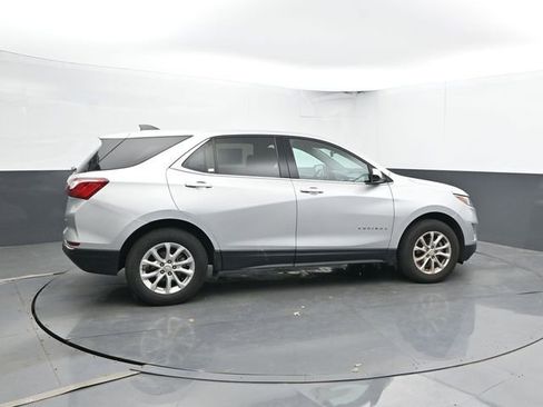 Used 2020 Chevrolet Equinox LT AWD/4WD image 9