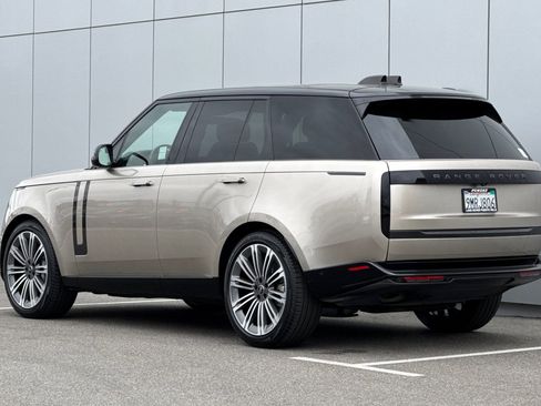 Certified 2024 Land Rover Range Rover SE AWD/4WD image 3