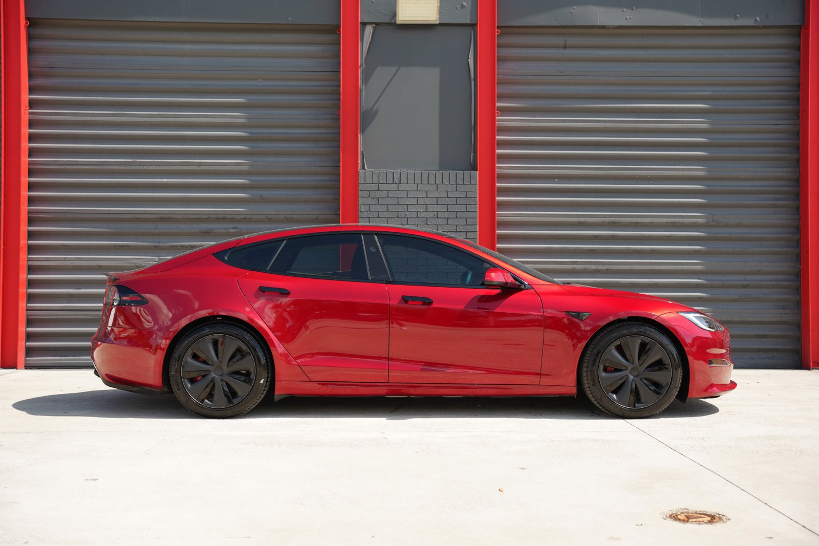 Used 2024 Tesla Model S Plaid AWD/4WD image 14