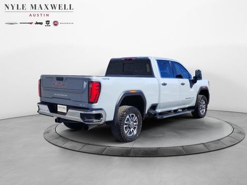 Used 2024 GMC Sierra 2500 SLT w/ Texas SLT Premium Package image 14