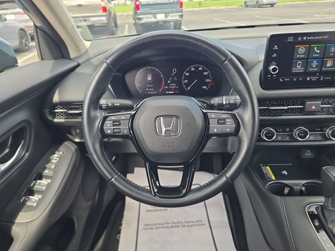 Certified 2025 Honda HR-V EX-L image 10